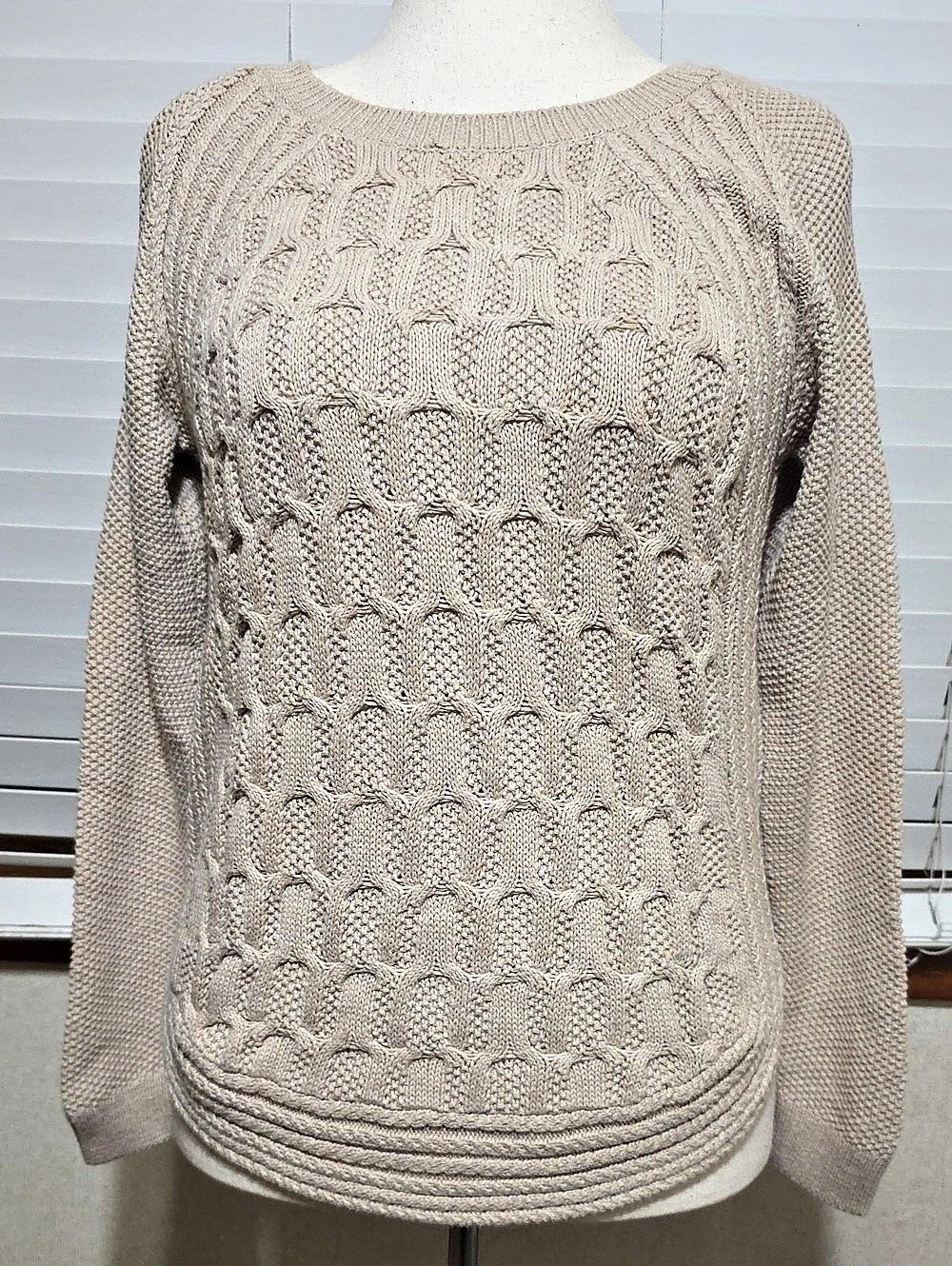 Cable Knit Crewneck Sweater in Beige Like New